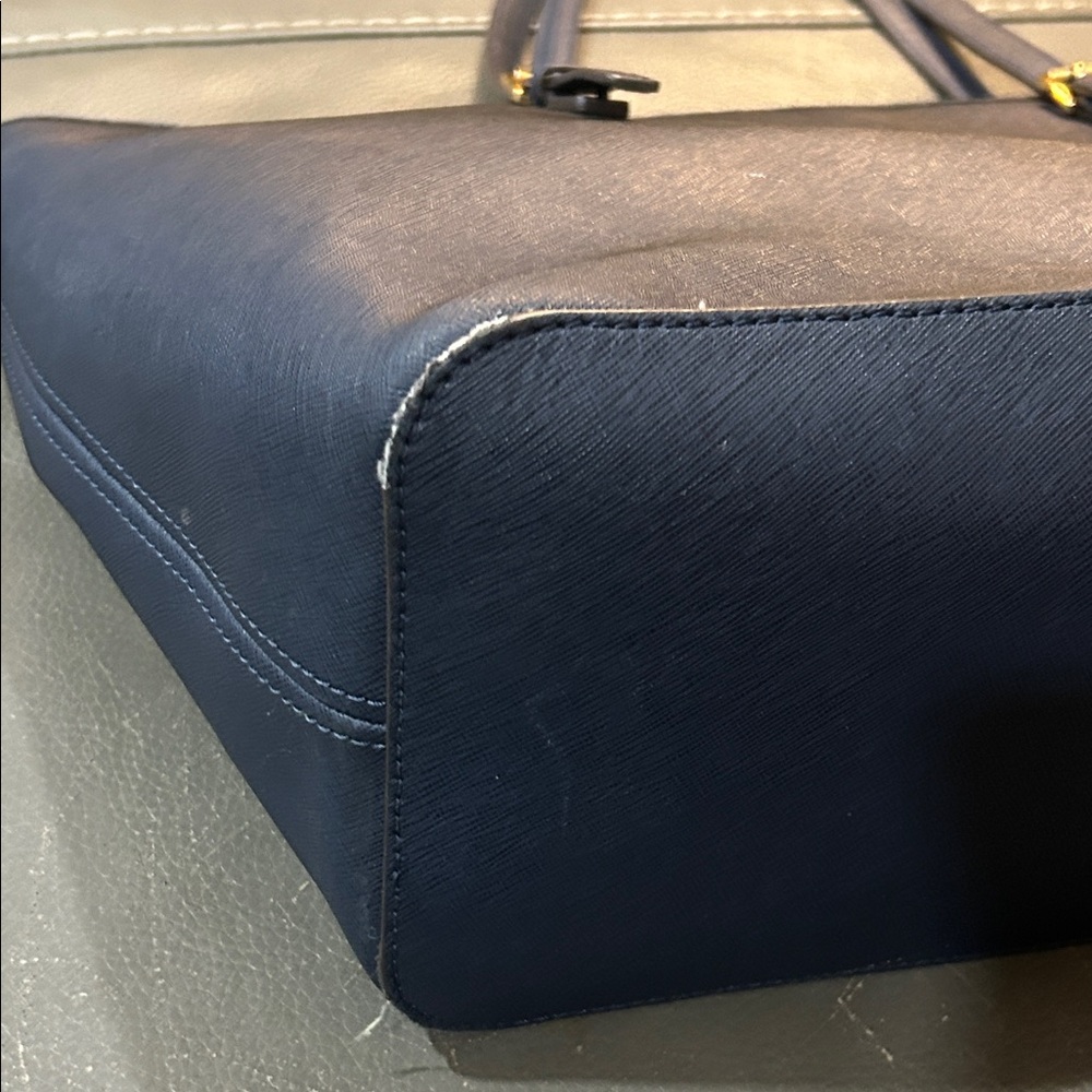 Michael Kors Jet Set Laptop Bag, Navy - Picture 9 of 15